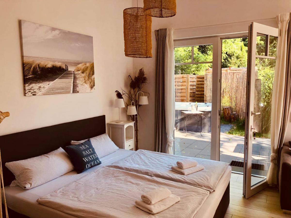 Gartenloft Mit Outdoor Whirlpool Und Garten Petershagen-Eggersdorf Zewnętrze zdjęcie